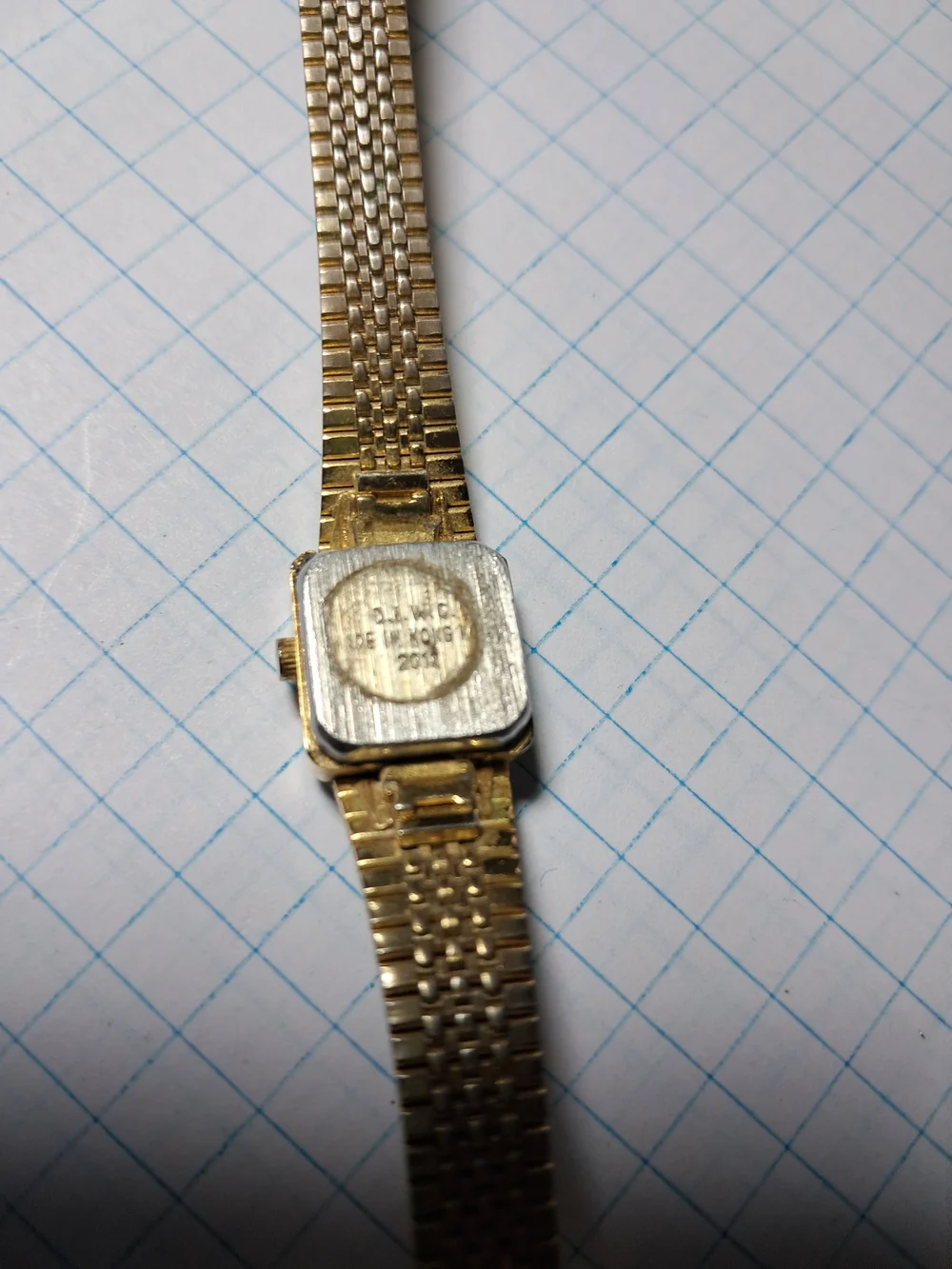 Vintage Timex Gold Digital Time-Date Ladies Bracelet Watch - Gold Tone
